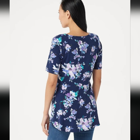 Susan Graver Blouse - Picture 2 of 6